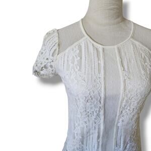 Express Lace Short Sleeve Blouse Late 2000s Y2K Keyhole Back